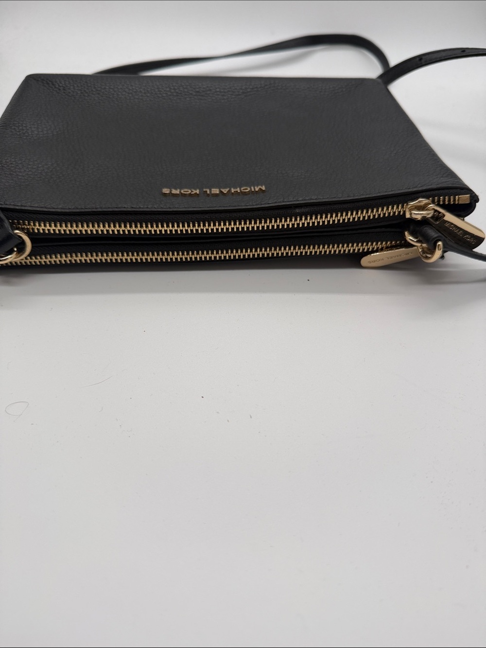 Michael Kors Black Leather Crossbody with Gold Logo NWOT - Picture 5 of 10